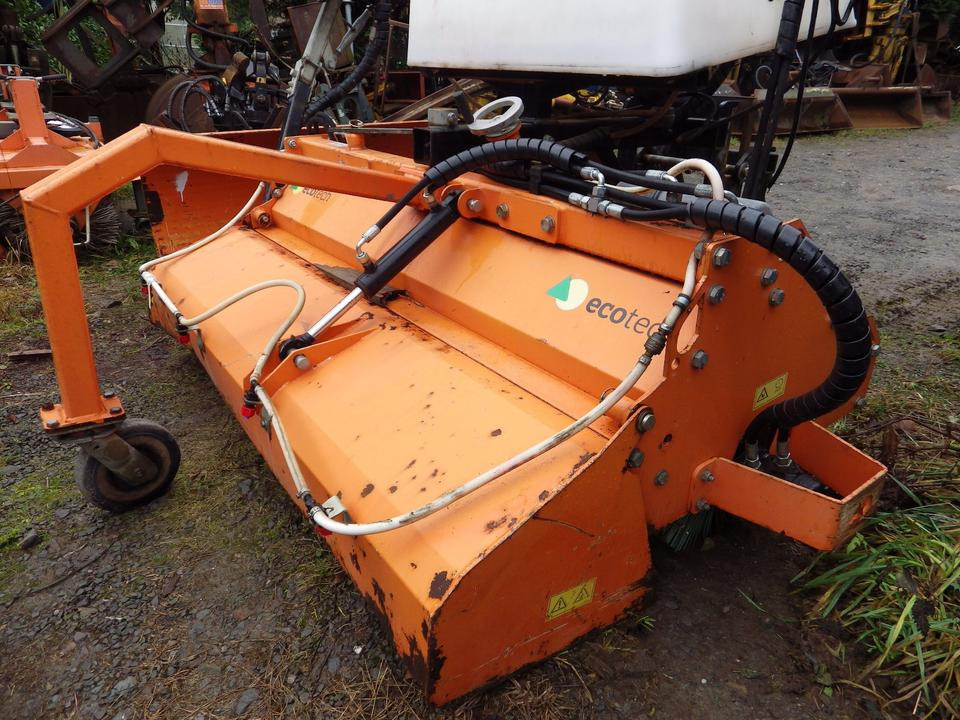 Snow plough Schneeschild + Kehrmaschine für KRAMER 350 180 112: picture 13 Snow plough Schneeschild + Kehrmaschine für KRAMER 350 180 112: picture 13