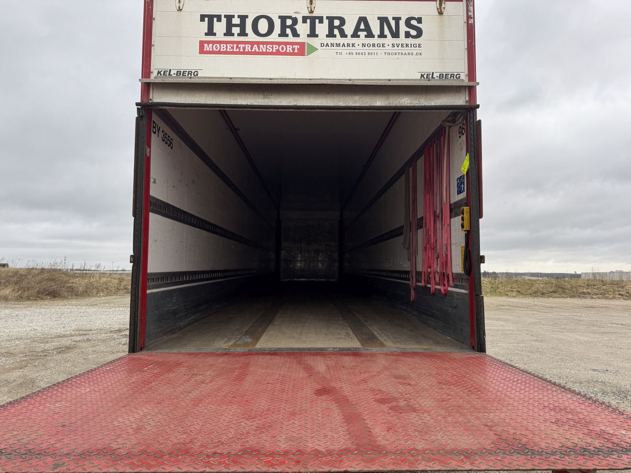 KEL-BERG S35B2 - Closed box semi-trailer: picture 4 KEL-BERG S35B2 - Closed box semi-trailer: picture 4