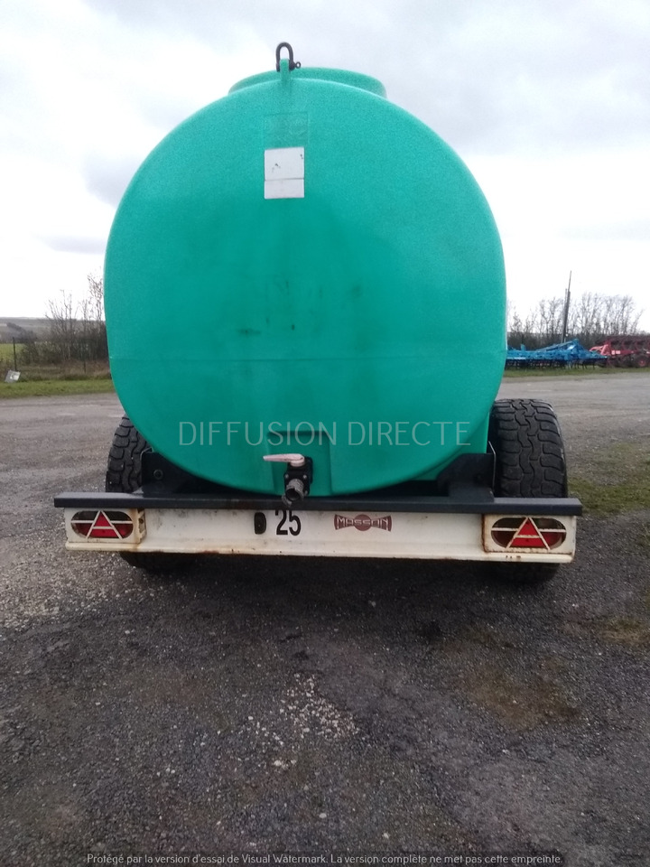 MASSON CITERNE AZOTE ET EAU MSP 80 - Tank trailer: picture 4 MASSON CITERNE AZOTE ET EAU MSP 80 - Tank trailer: picture 4