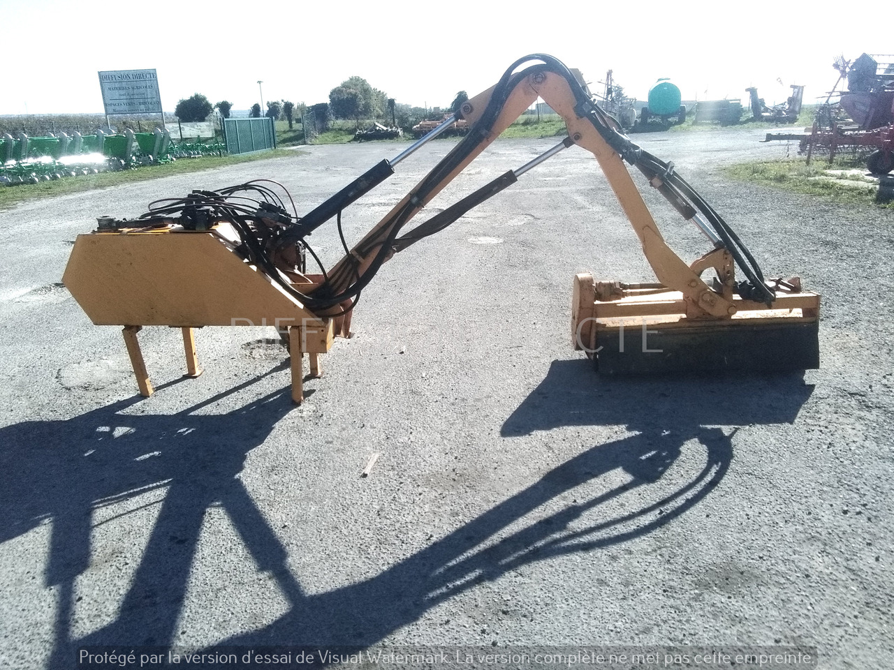 BOMFORD EPAREUSE GT 4689 - Other machinery: picture 2 BOMFORD EPAREUSE GT 4689 - Other machinery: picture 2