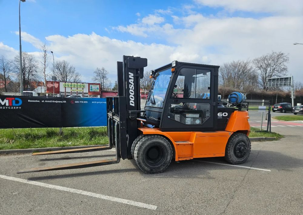 Doosan G60S-7 - LPG forklift: picture 1 Doosan G60S-7 - LPG forklift: picture 1