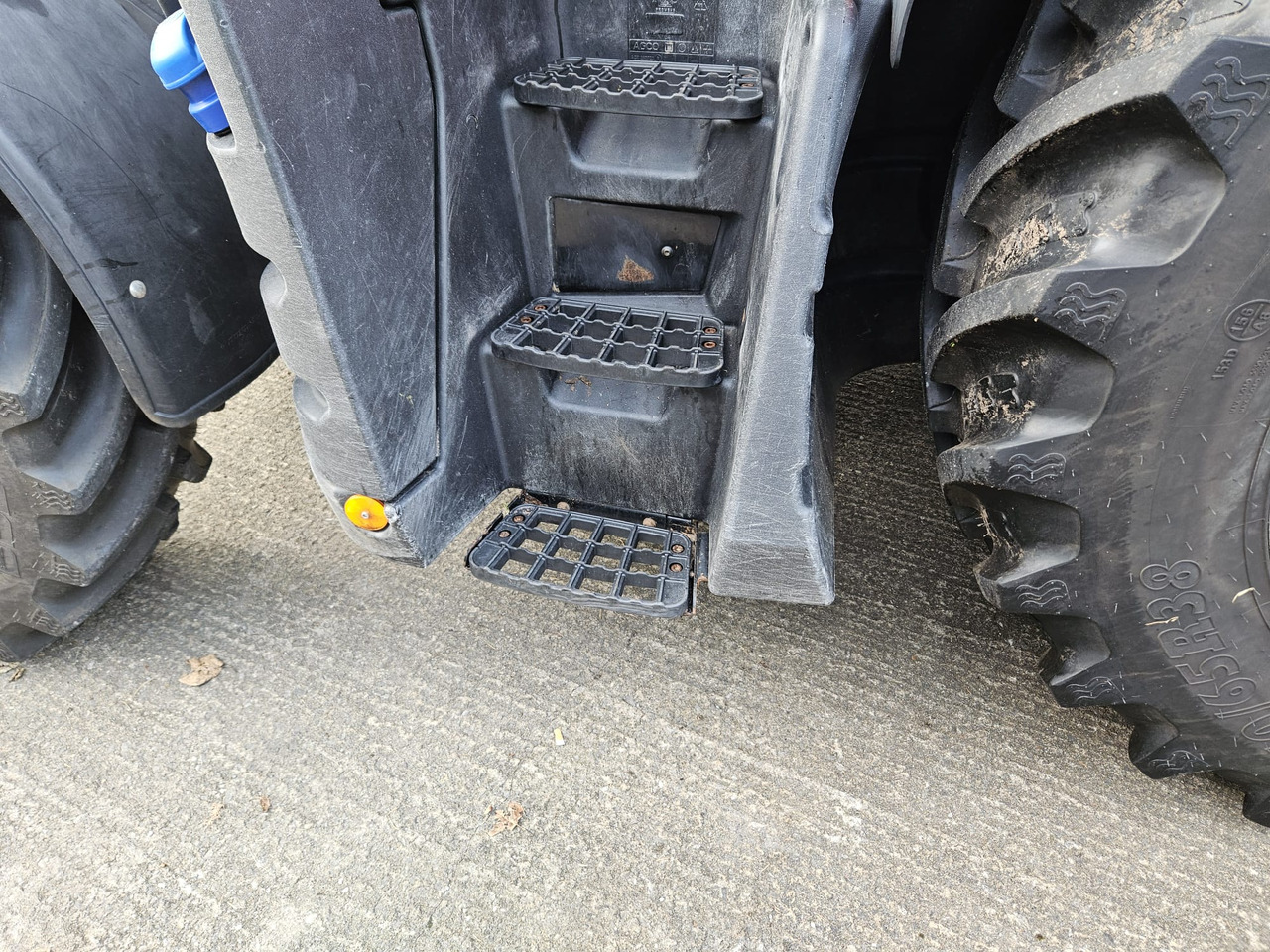 2020 MF 6716S c/w Loader - Farm tractor: picture 5 2020 MF 6716S c/w Loader - Farm tractor: picture 5