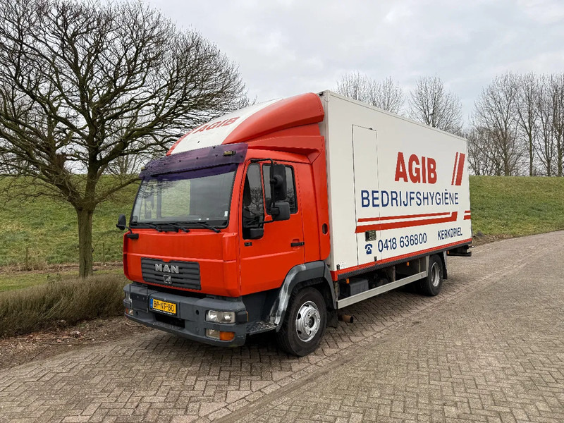 MAN L20 Bakwagen 4x2 Manual EUR 3 NL TRUCK - Box truck: picture 1 MAN L20 Bakwagen 4x2 Manual EUR 3 NL TRUCK - Box truck: picture 1
