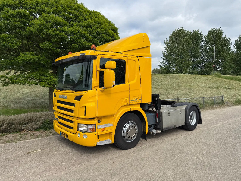 Scania P320 HMF 1450 - Crane truck: picture 5 Scania P320 HMF 1450 - Crane truck: picture 5