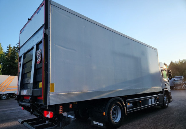 Box truck Scania P280 4x2 Kylkiaukeava kori: picture 7