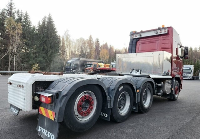 VolvoFH16 600 8x4 - Tractor unit: picture 4 VolvoFH16 600 8x4 - Tractor unit: picture 4