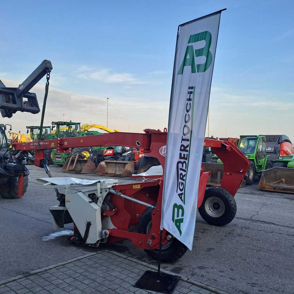 FALCIACONDIZIONATRICE LELY SPLENDIMO FC330 - Mower: picture 3 FALCIACONDIZIONATRICE LELY SPLENDIMO FC330 - Mower: picture 3