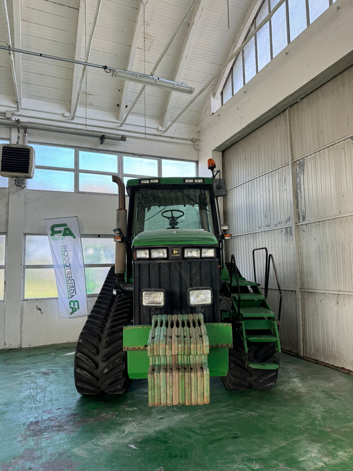 JOHN DEERE 8410T - Farm tractor: picture 2 JOHN DEERE 8410T - Farm tractor: picture 2