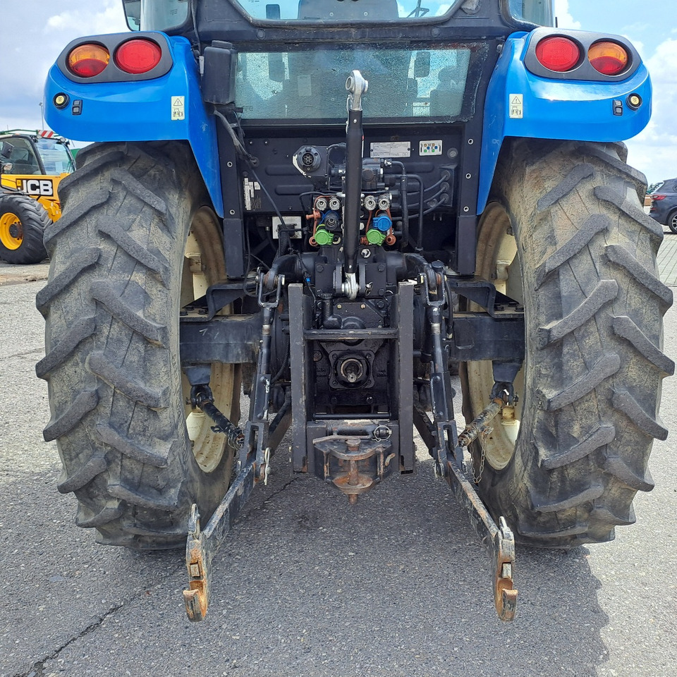 NEW HOLLAND T4.95 - Farm tractor: picture 4 NEW HOLLAND T4.95 - Farm tractor: picture 4