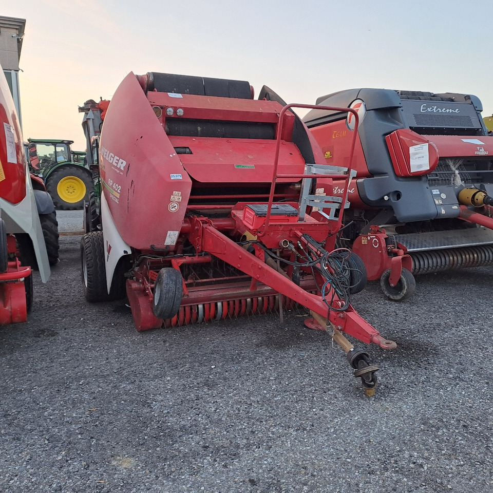 ROTOPRESSA LELY WELGER RP 402 SPECIAL - Round baler: picture 1 ROTOPRESSA LELY WELGER RP 402 SPECIAL - Round baler: picture 1