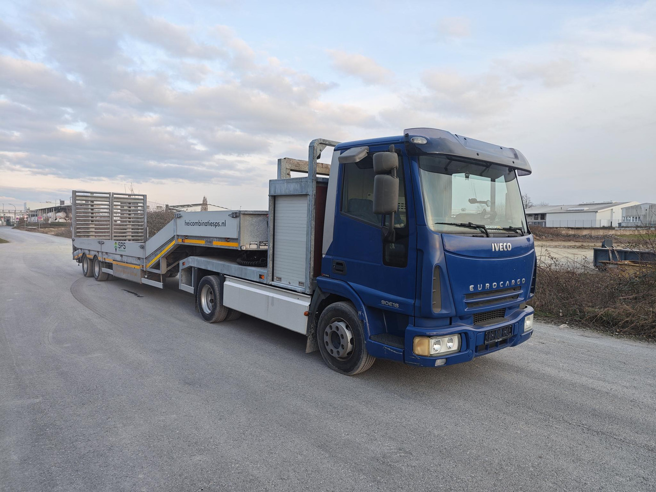 IVECO Eurocargo 90E18 & Veldhuizen P 38-2 - Tractor unit: picture 2 IVECO Eurocargo 90E18 & Veldhuizen P 38-2 - Tractor unit: picture 2