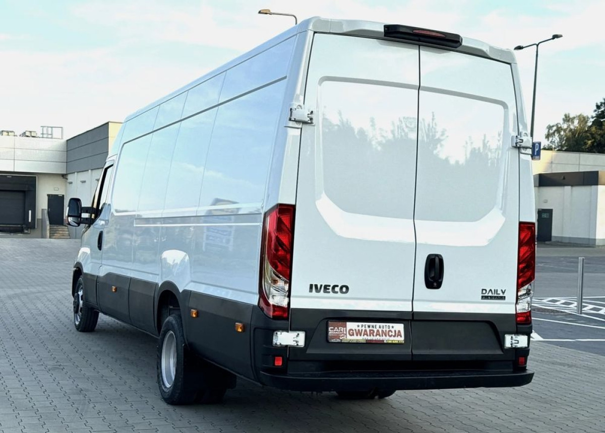 Iveco Daily L4H2 MAX Blizniak Hi-Matic 123 tys przebieg JAK NOWY Klimatronic - Panel van: picture 4 Iveco Daily L4H2 MAX Blizniak Hi-Matic 123 tys przebieg JAK NOWY Klimatronic - Panel van: picture 4