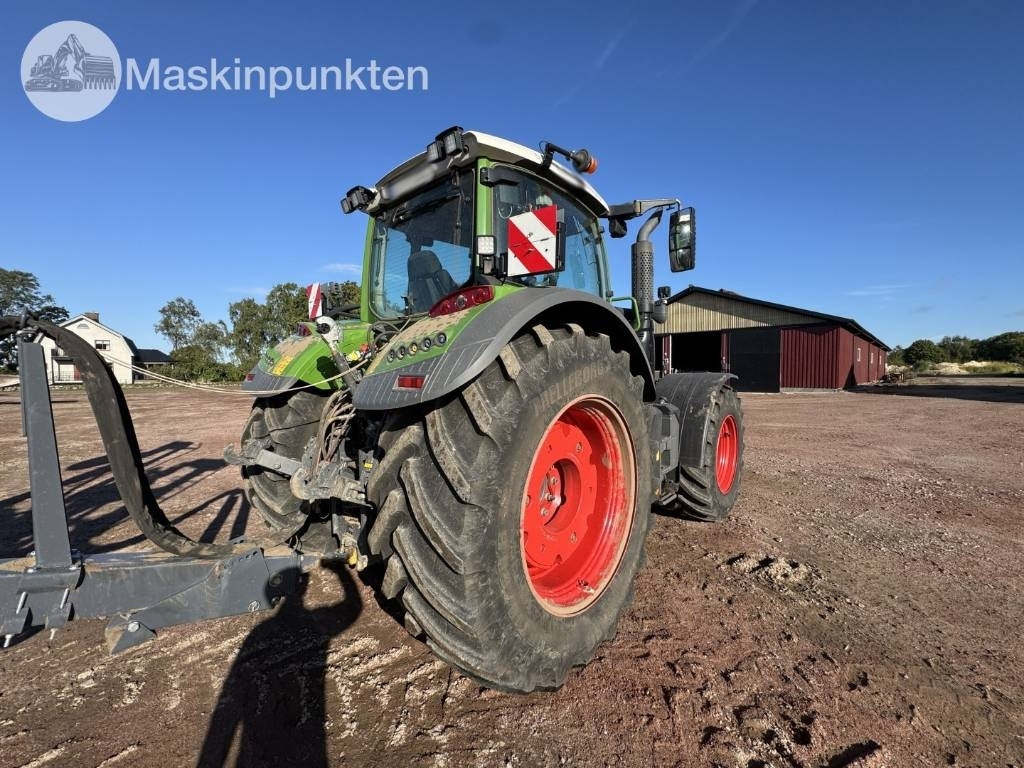 Fendt 724 Vario - Farm tractor: picture 3 Fendt 724 Vario - Farm tractor: picture 3