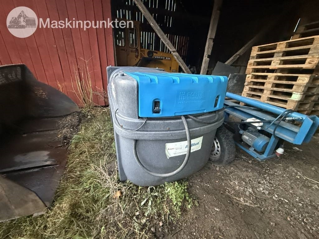 Fortis Ad-Blue tank - AdBlue tank for Truck: picture 3 Fortis Ad-Blue tank - AdBlue tank for Truck: picture 3