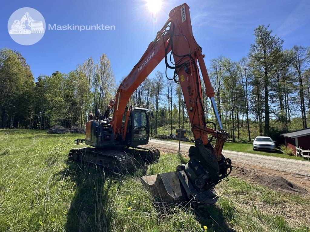 Hitachi ZX 135 US-6 - Crawler excavator: picture 1 Hitachi ZX 135 US-6 - Crawler excavator: picture 1