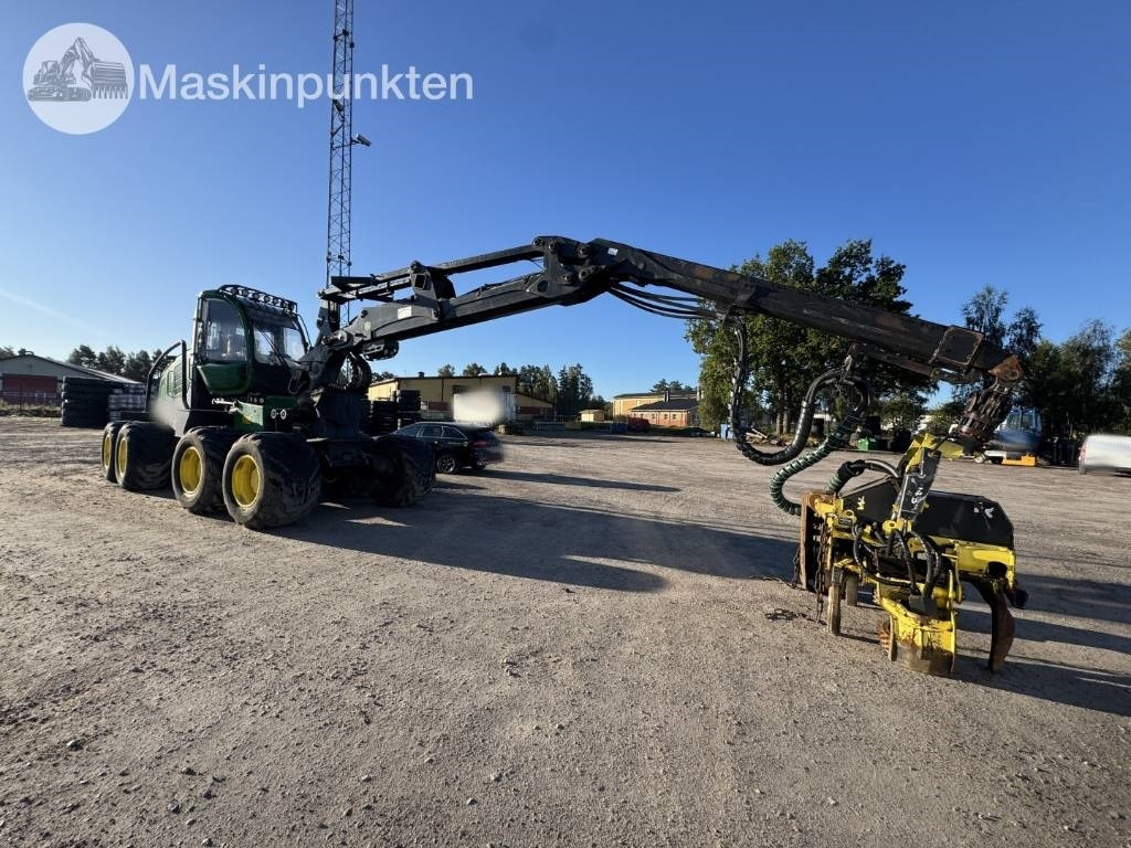 John Deere 1270 E - Forestry harvester: picture 4 John Deere 1270 E - Forestry harvester: picture 4