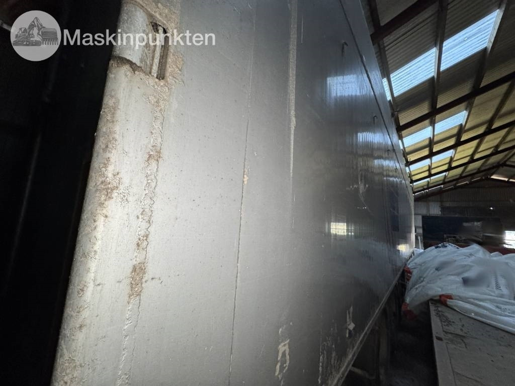 Knapen KOWF 390 - Walking floor semi-trailer: picture 3 Knapen KOWF 390 - Walking floor semi-trailer: picture 3