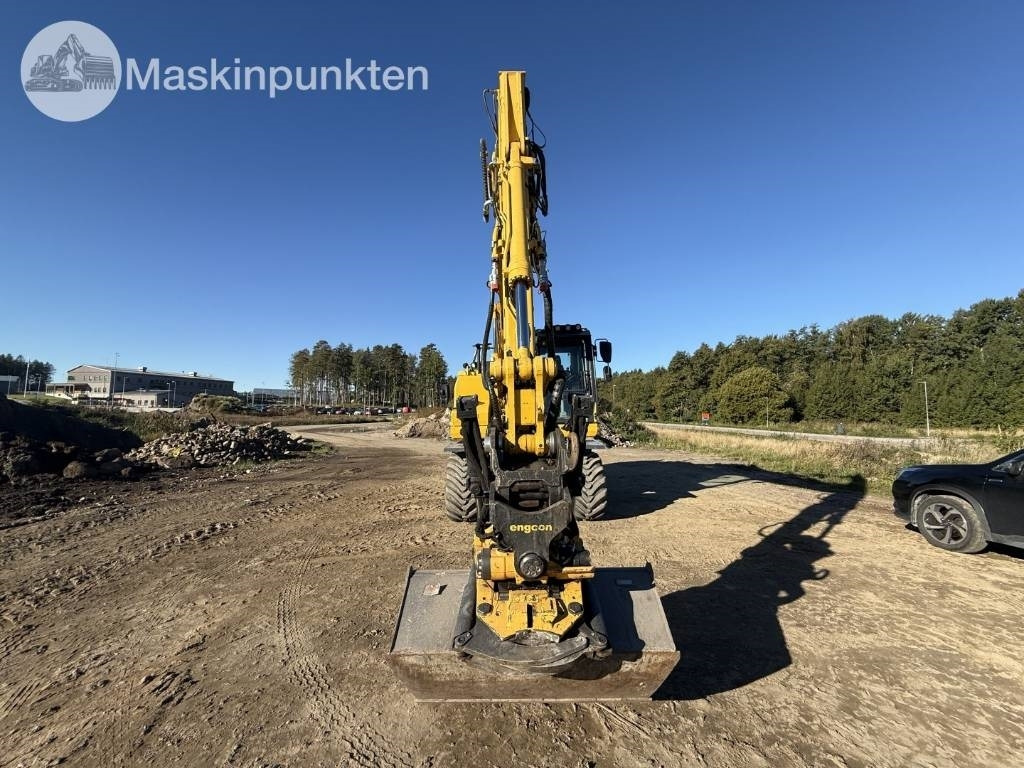 Komatsu PW 160 - Wheel excavator: picture 2 Komatsu PW 160 - Wheel excavator: picture 2