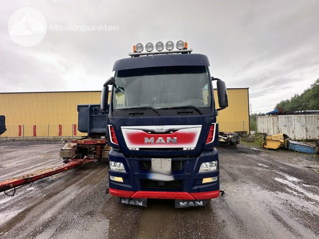 MAN TGX 26.480 - Box truck: picture 2 MAN TGX 26.480 - Box truck: picture 2
