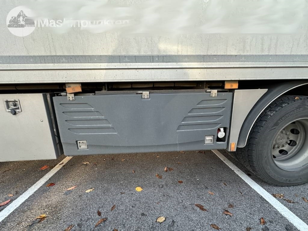 Refrigerator truck Mercedes-Benz Antos 963-0 C: picture 23