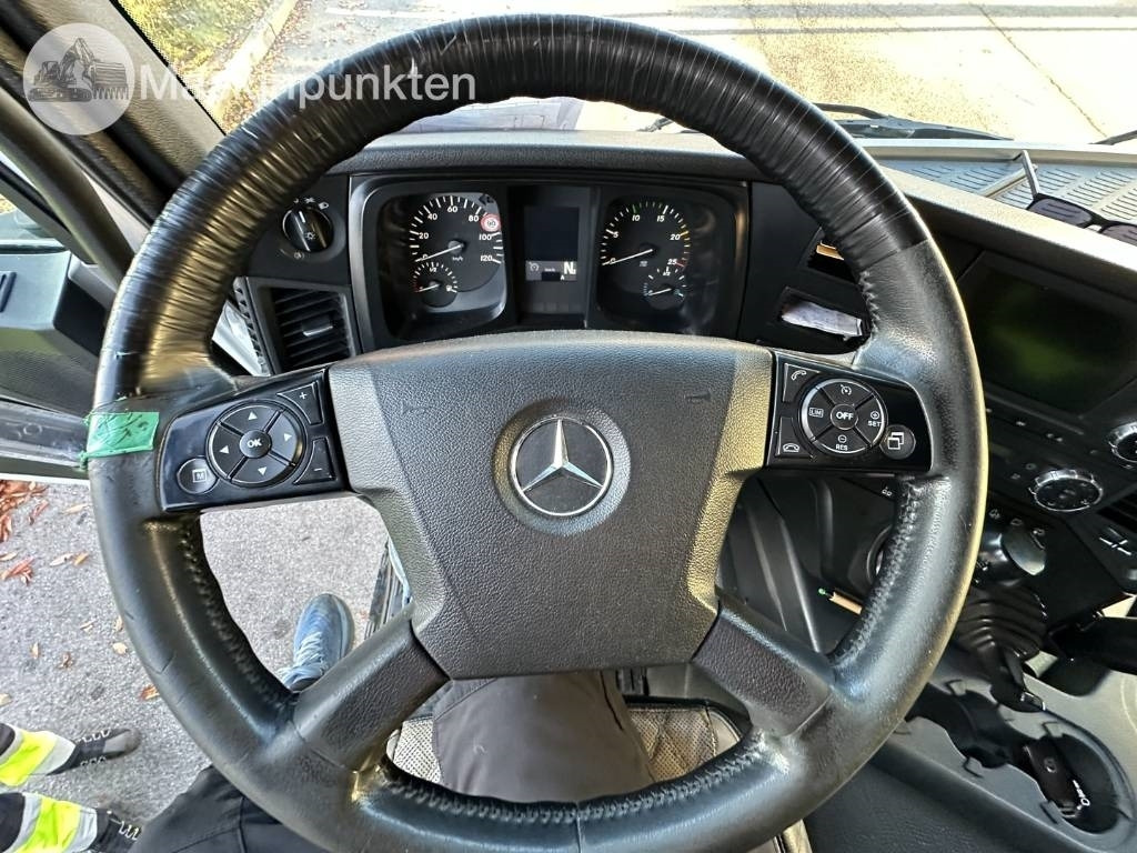 Refrigerator truck Mercedes-Benz Antos 963-0 C: picture 39