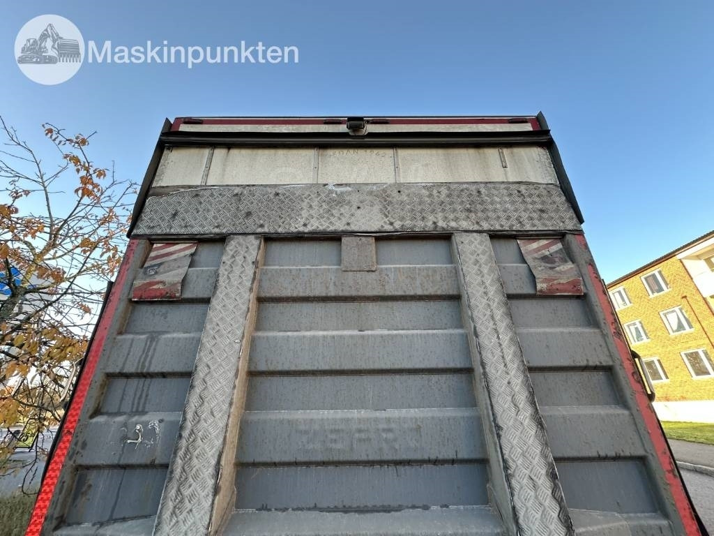 Refrigerator truck Mercedes-Benz Antos 963-0 C: picture 14