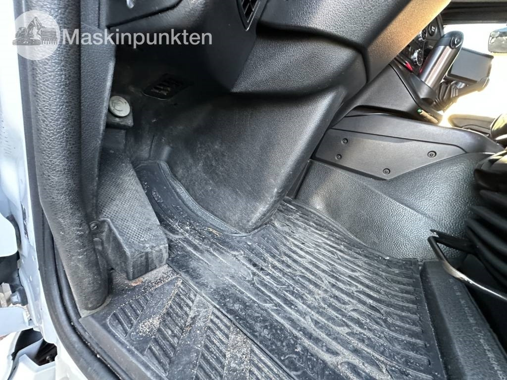 Refrigerator truck Mercedes-Benz Antos 963-0 C: picture 29