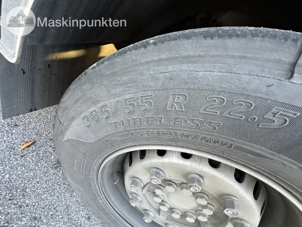 Refrigerator truck Mercedes-Benz Antos 963-0 C: picture 10