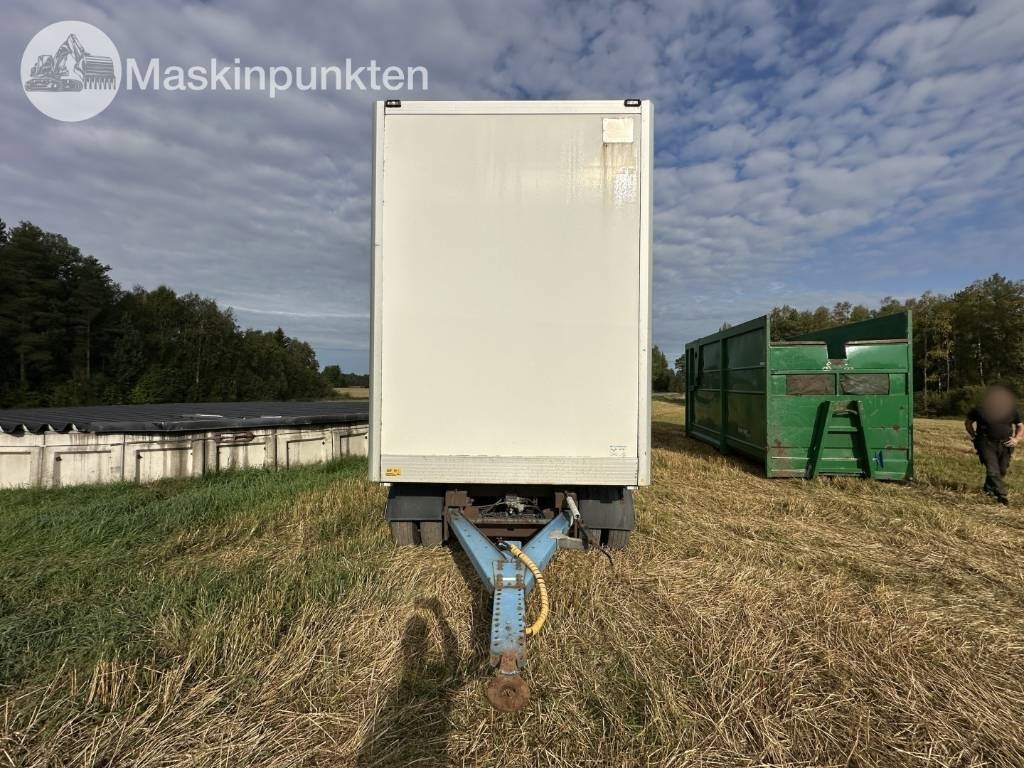 Närko D4ZW13L62 - Closed box trailer: picture 2 Närko D4ZW13L62 - Closed box trailer: picture 2