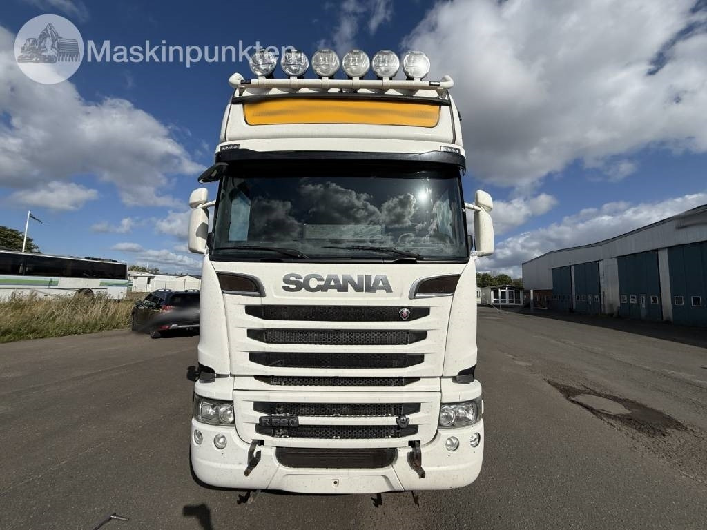 Scania R 520 LB - Box truck: picture 2 Scania R 520 LB - Box truck: picture 2