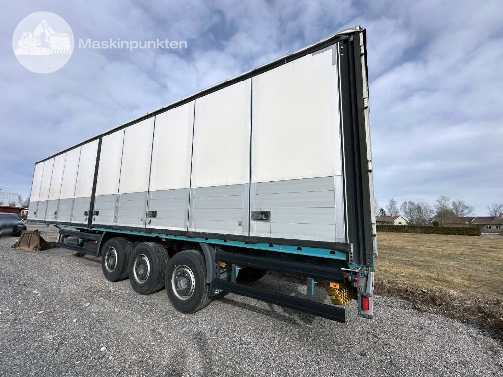 Scania ST 37  - Curtainsider semi-trailer: picture 2 Scania ST 37  - Curtainsider semi-trailer: picture 2