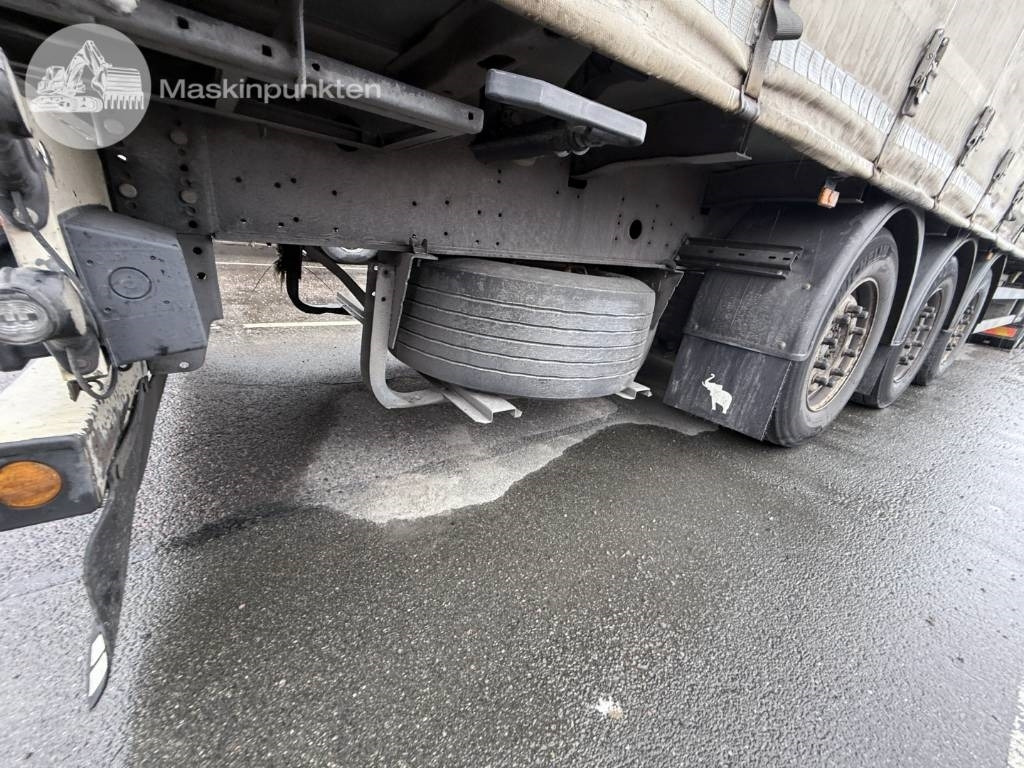Curtainsider semi-trailer Schmitz Cargobull SCB S3: picture 15