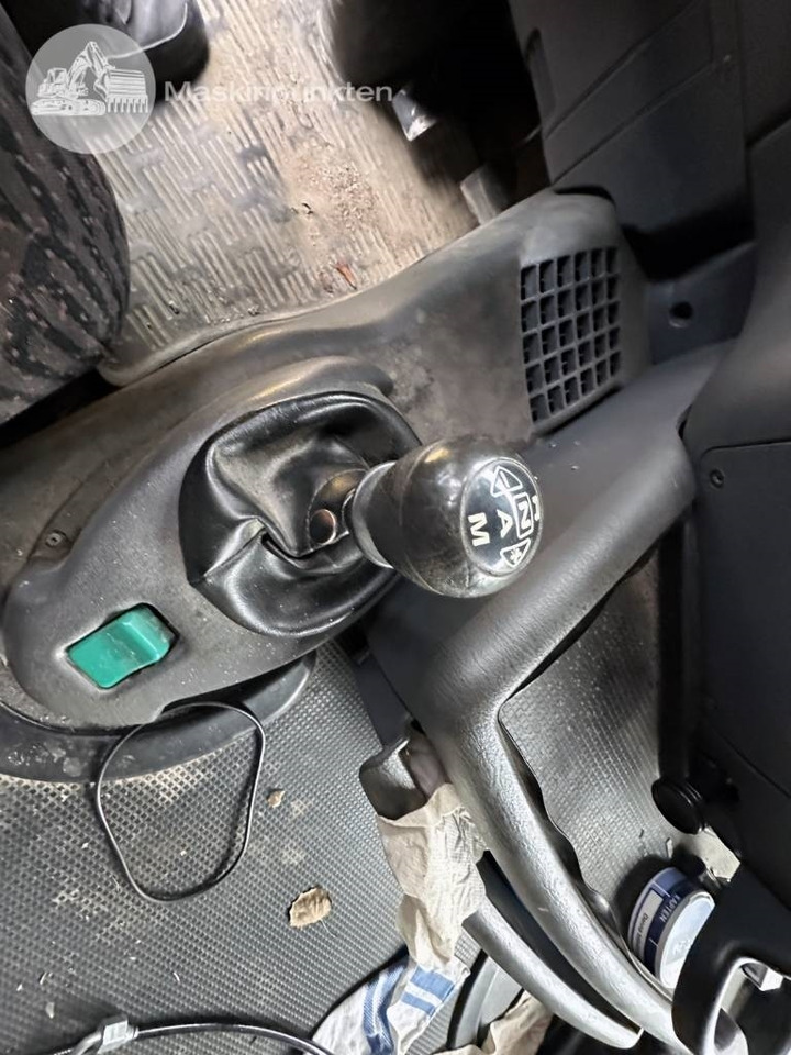 Tractor unit Scania R 164-580 EPA: picture 23