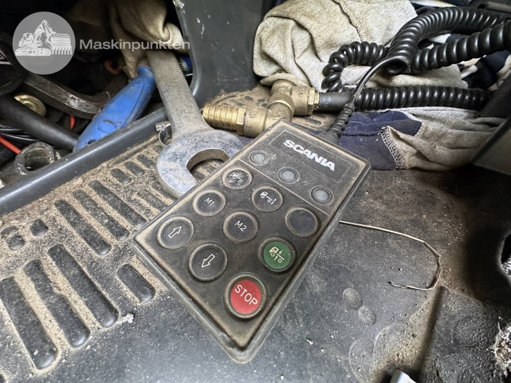 Tractor unit Scania R 164-580 EPA: picture 14