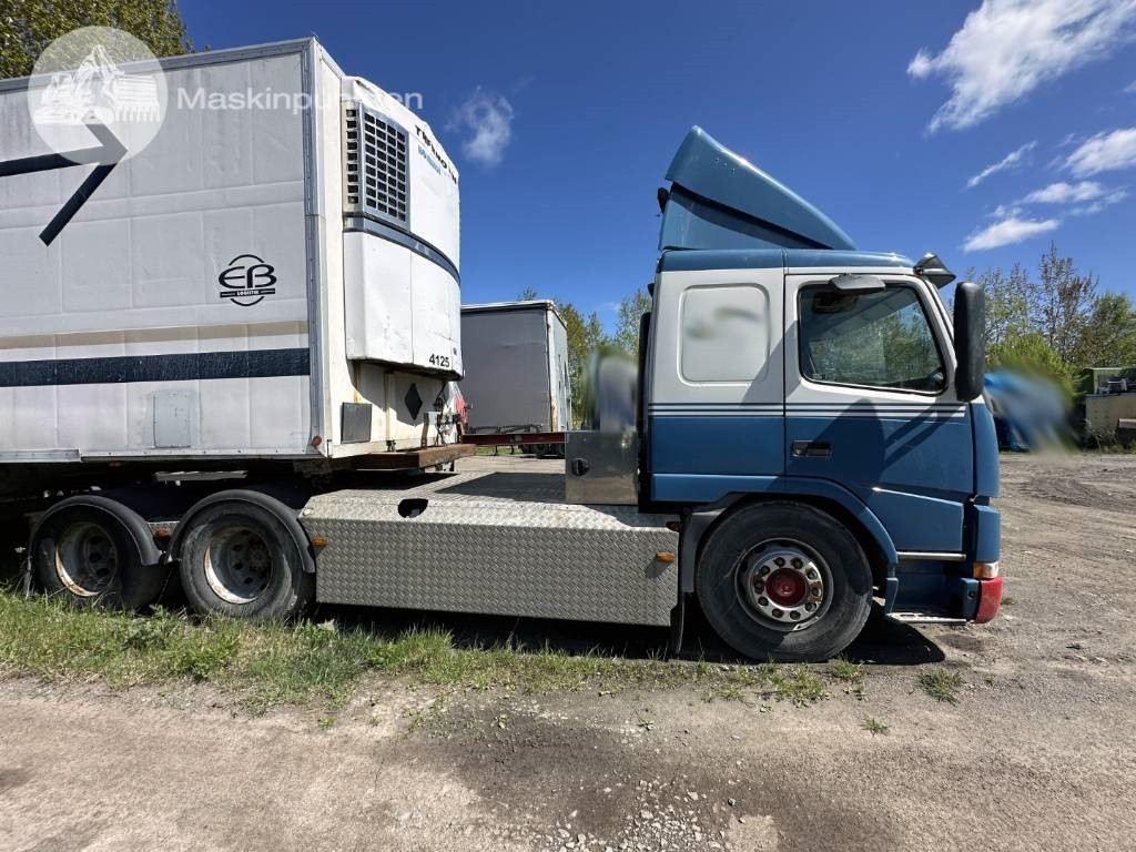 Volvo FM 12 380 - Tractor unit: picture 4 Volvo FM 12 380 - Tractor unit: picture 4