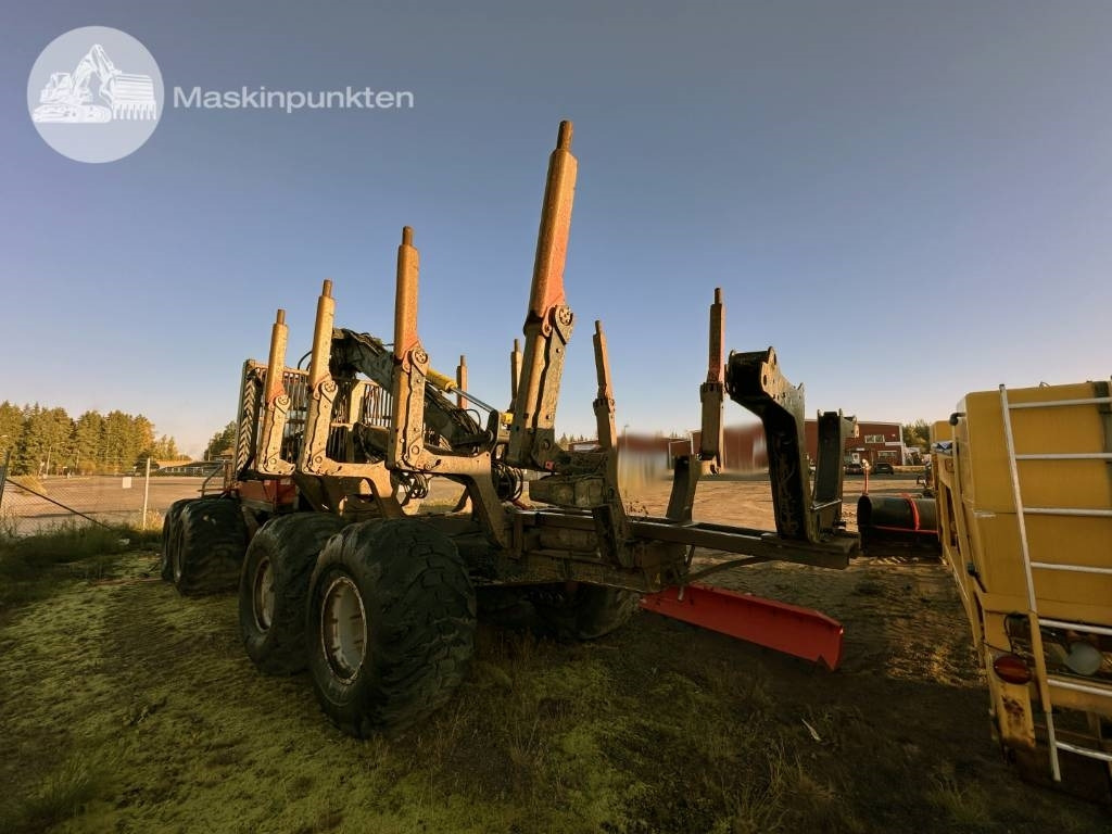 Valmet 890.3 - Forwarder: picture 4 Valmet 890.3 - Forwarder: picture 4