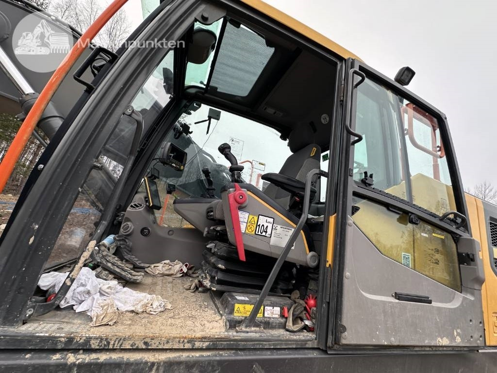 Crawler excavator Volvo EC 300 EL: picture 8