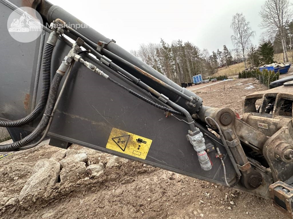 Crawler excavator Volvo EC 300 EL: picture 46