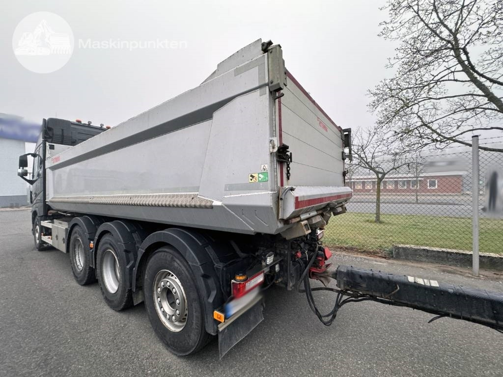 Volvo FH 16 750 - Tipper: picture 2 Volvo FH 16 750 - Tipper: picture 2
