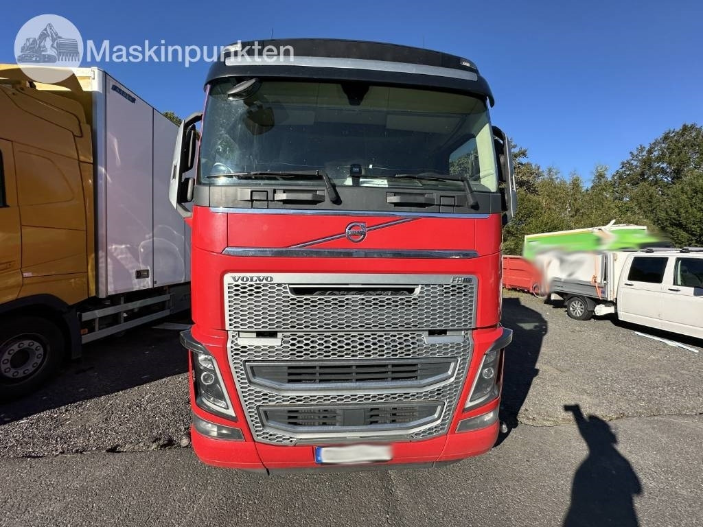 Volvo FH 16 - Cab chassis truck: picture 2 Volvo FH 16 - Cab chassis truck: picture 2