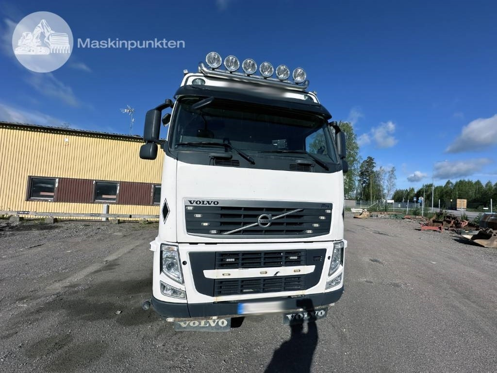Volvo FH 500  - Hook lift truck: picture 3 Volvo FH 500  - Hook lift truck: picture 3