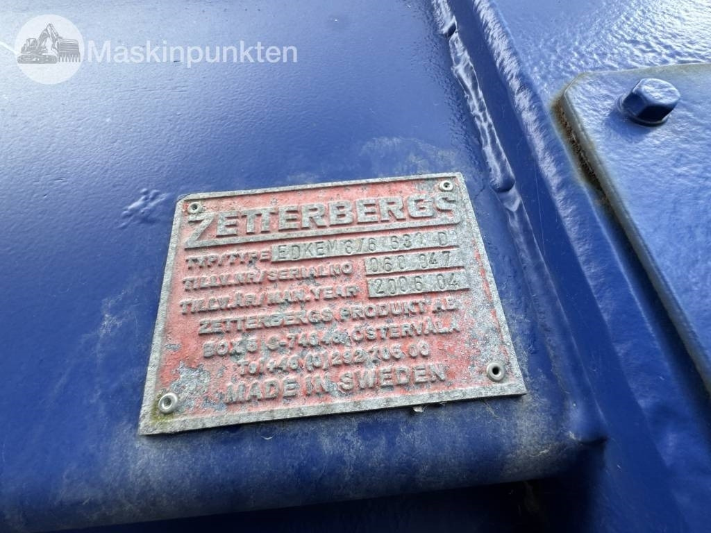 Container transporter/ Swap body truck Volvo FM 440 CAMELEONT + BERFLAK + BETONGBLANDARE: picture 43