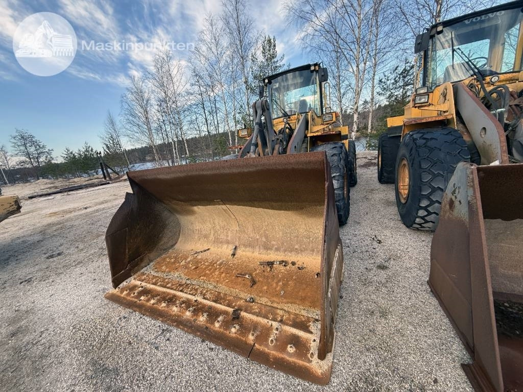 Volvo L 120 C - Wheel loader: picture 2 Volvo L 120 C - Wheel loader: picture 2