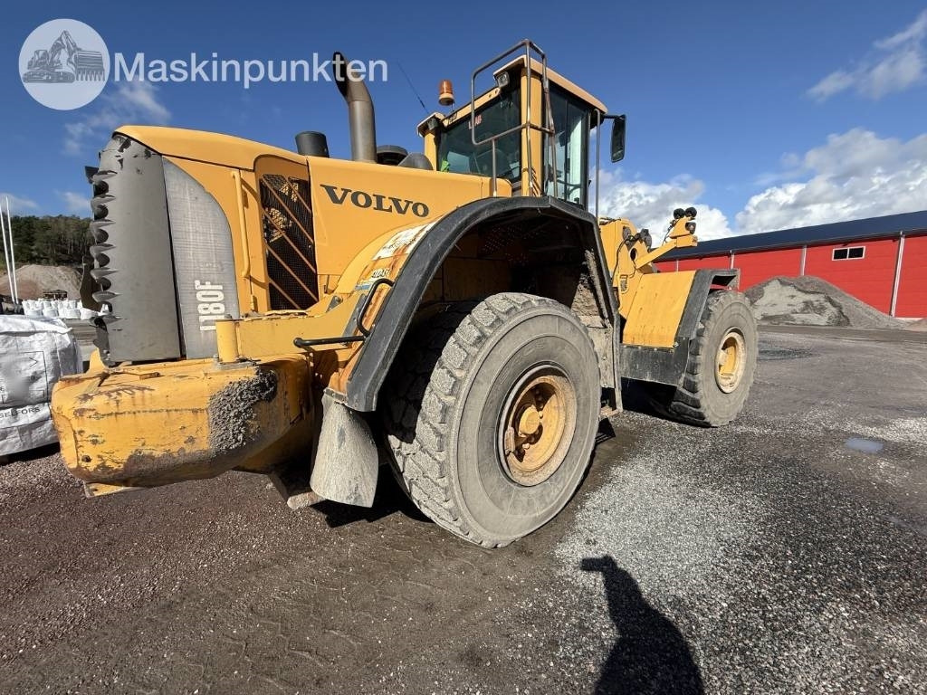 Volvo L 180 F - Wheel loader: picture 5 Volvo L 180 F - Wheel loader: picture 5