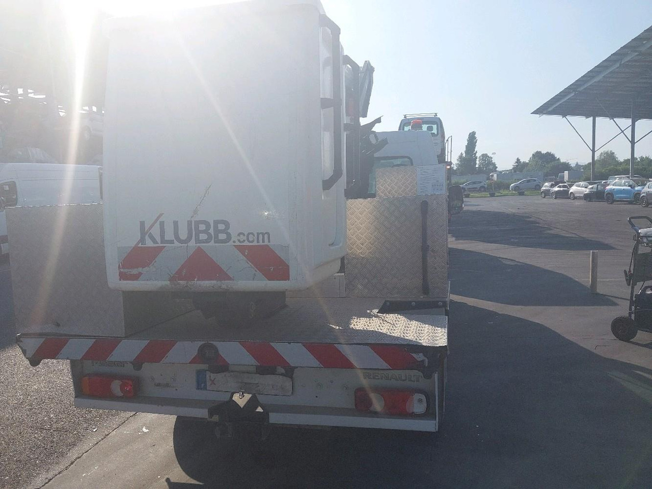 RENAULT MASTER 2.3 DCI 145 NACELLE - Truck mounted aerial platform: picture 5 RENAULT MASTER 2.3 DCI 145 NACELLE - Truck mounted aerial platform: picture 5