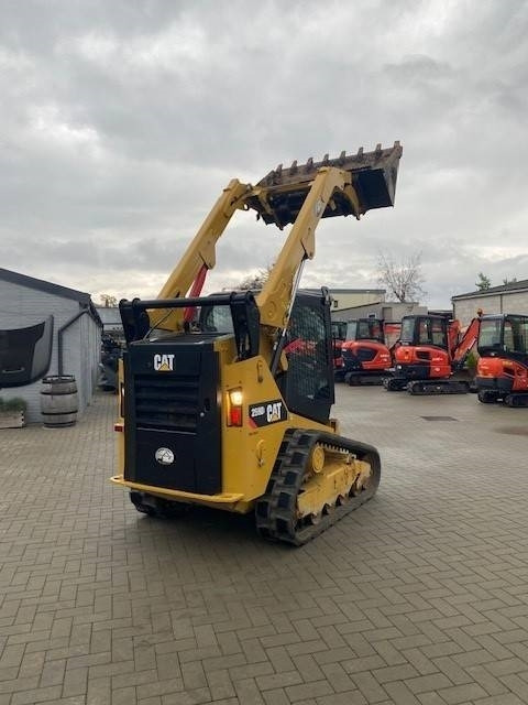 CAT 259 D - Skid steer loader: picture 5 CAT 259 D - Skid steer loader: picture 5