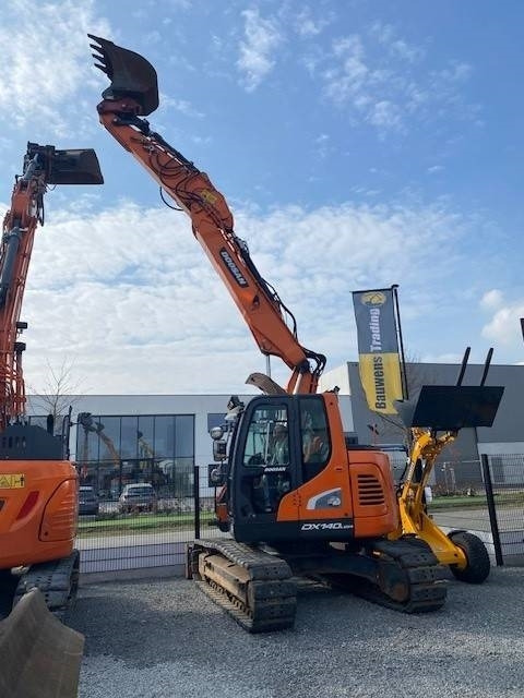 Doosan DX140 LCR-5 - Crawler excavator: picture 2 Doosan DX140 LCR-5 - Crawler excavator: picture 2