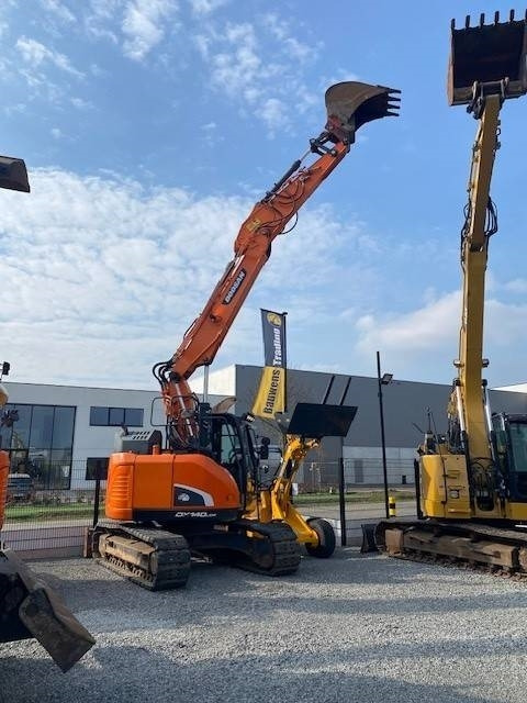 Crawler excavator Hitachi 135 US-6: picture 27