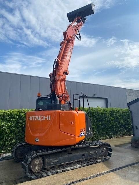 Crawler excavator Hitachi 135 US-6: picture 10