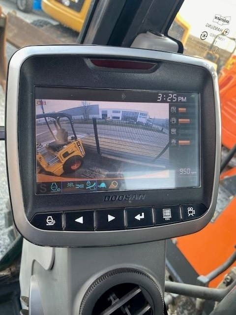 Crawler excavator Hitachi 135 US-6: picture 38